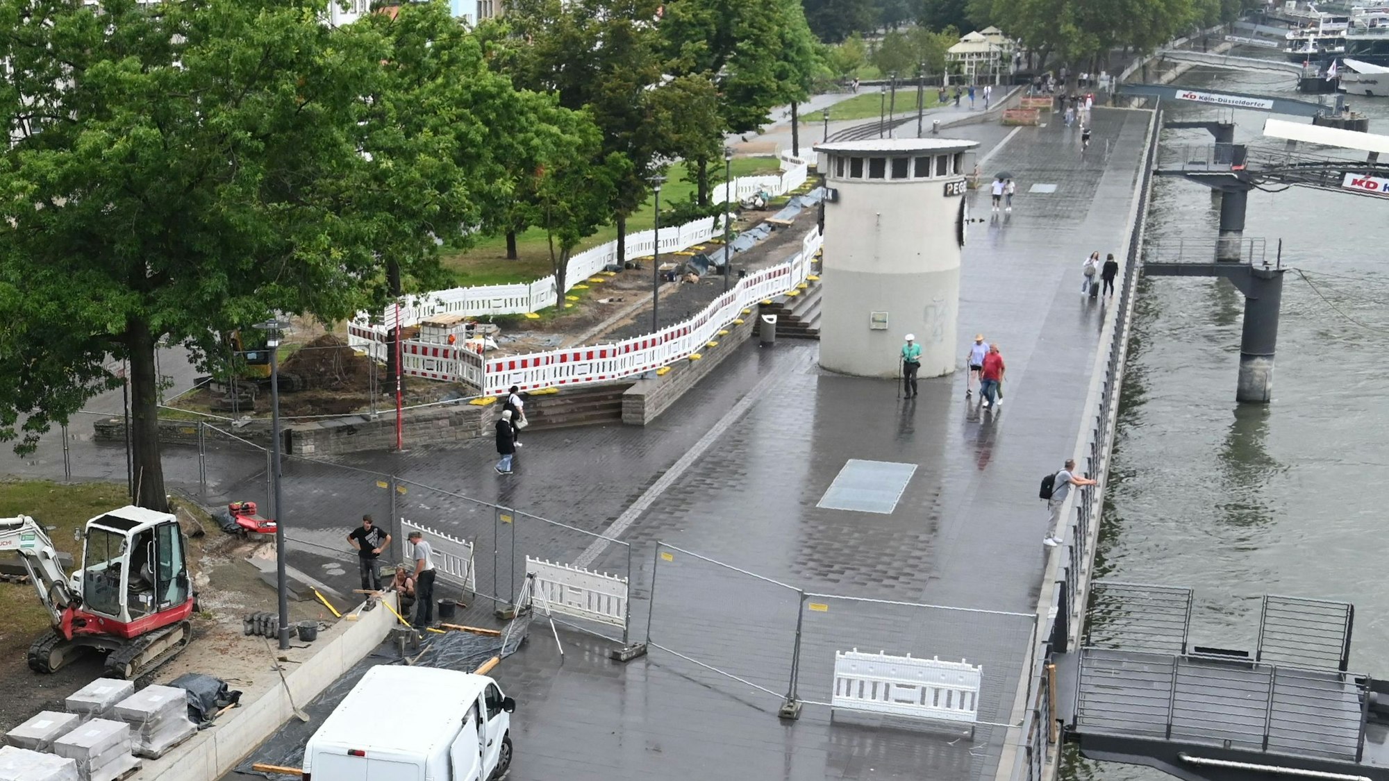Die Rheinuferpromenade, auch Kargplatte genannt, wird umgestaltet.