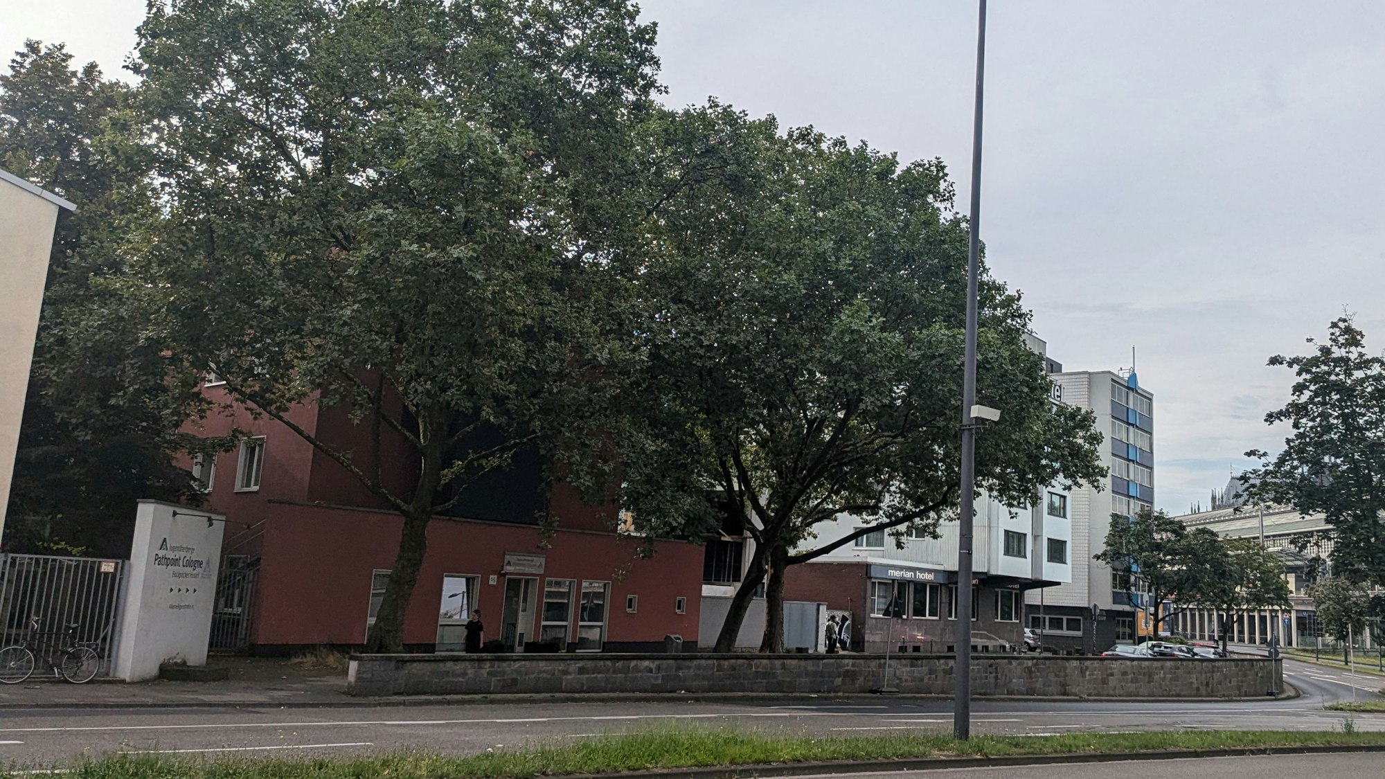 Die Jugendherberge "Pathpoint Cologne" an der Allerheiligenstraße in Köln