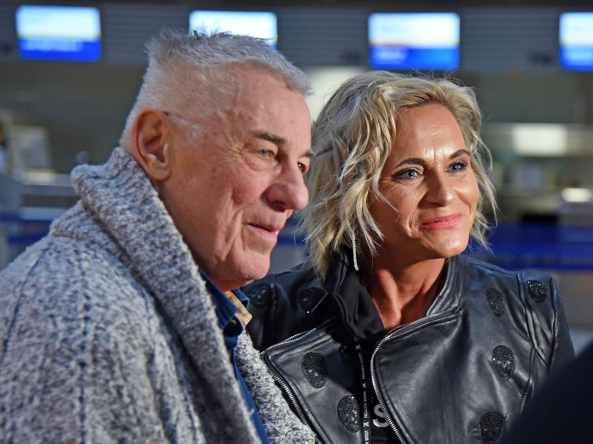 Heinz Hönig mit Ehefrau Annika Kärsten-Hönig im Januar 2024