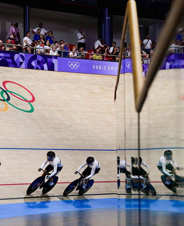 Das deutsche Bahnrad-Trio im Teamsprint bei Olympia am Montag (5. August 2024).