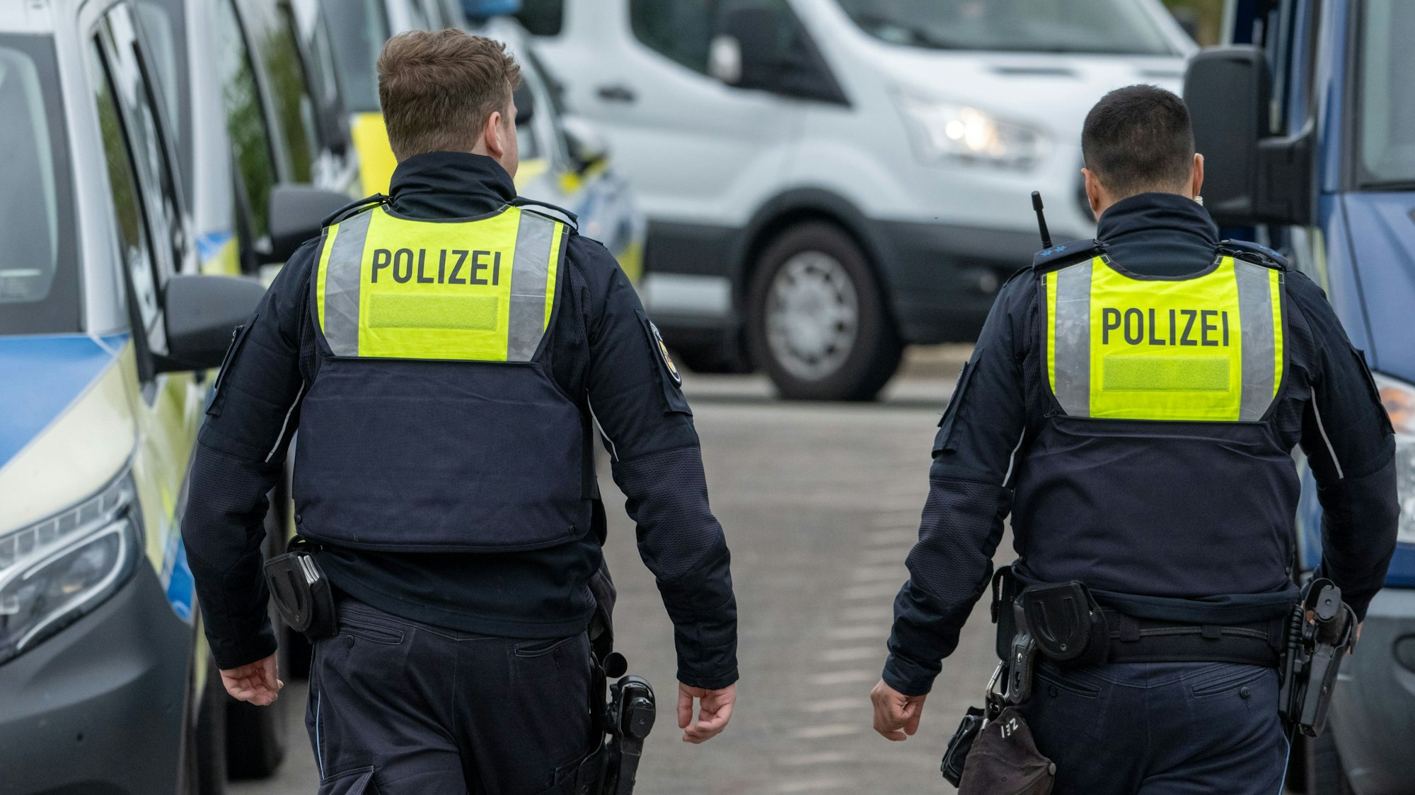 Polizeibeamte im Einsatz.