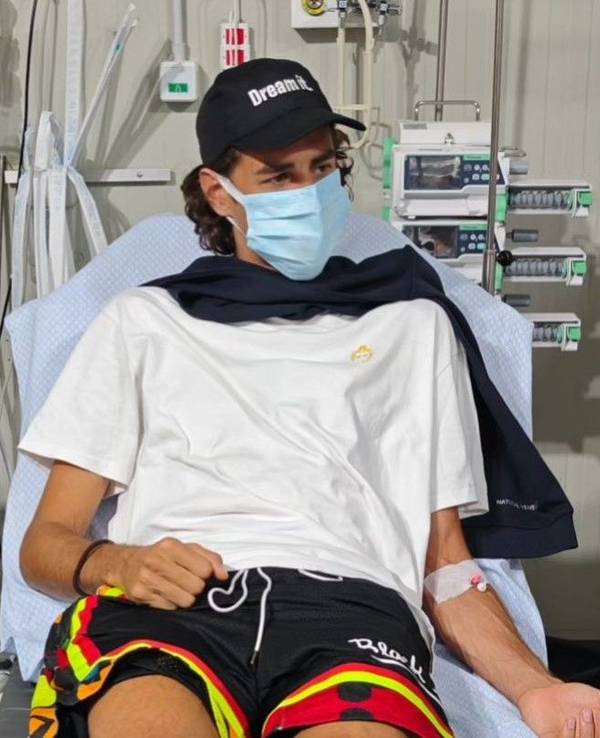 Hochsprung-Olympiasieger Gianmarco Tamberi kann wegen eines Nierensteins nicht wie geplant nach Paris reisen.
