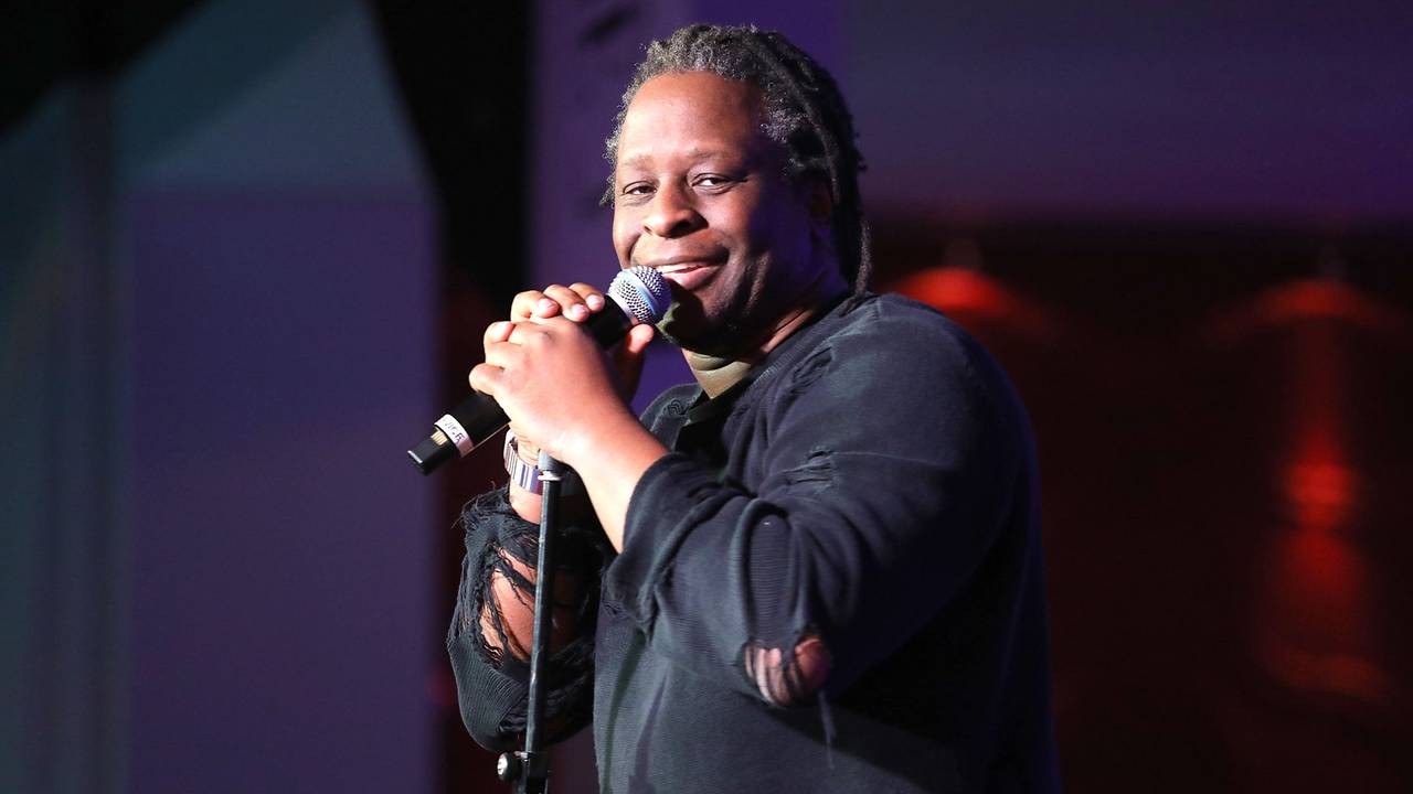 Mola Adebisi beim Start der "Red Carpet Comedy"mit Markus Krebs, Oli Pocher & Special Guests am Samstag den 01. April 2023 im Rouge Showpalast in Bochum