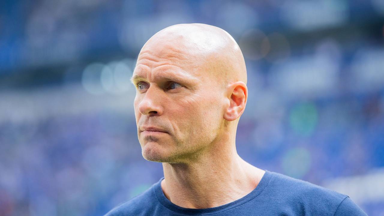 Fußball, Bundesliga, FC Schalke 04 - VfB Stuttgart, 34. Spieltag, Veltins Arena: Thorsten Legat.