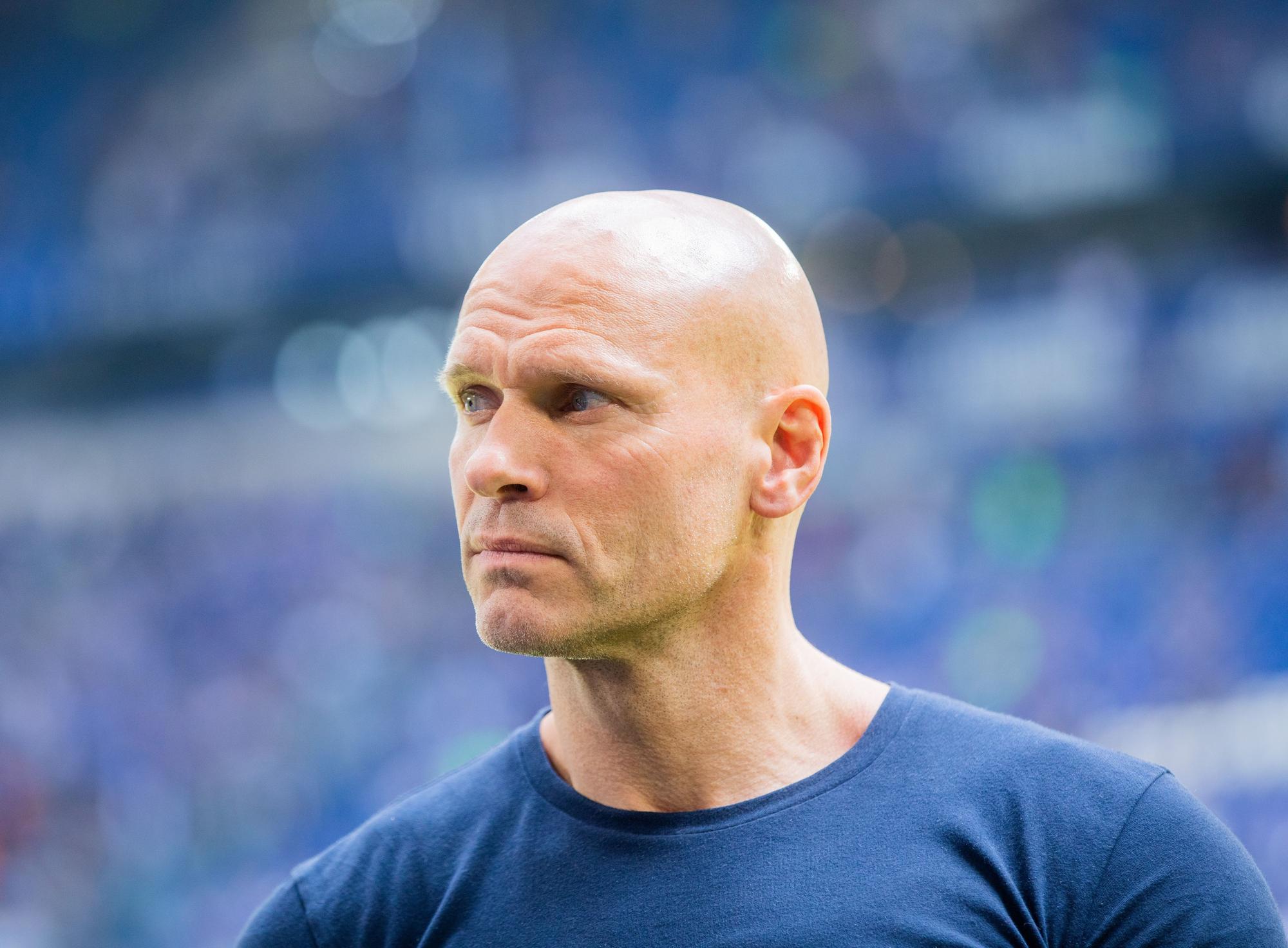Fußball, Bundesliga, FC Schalke 04 - VfB Stuttgart, 34. Spieltag, Veltins Arena: Thorsten Legat.
