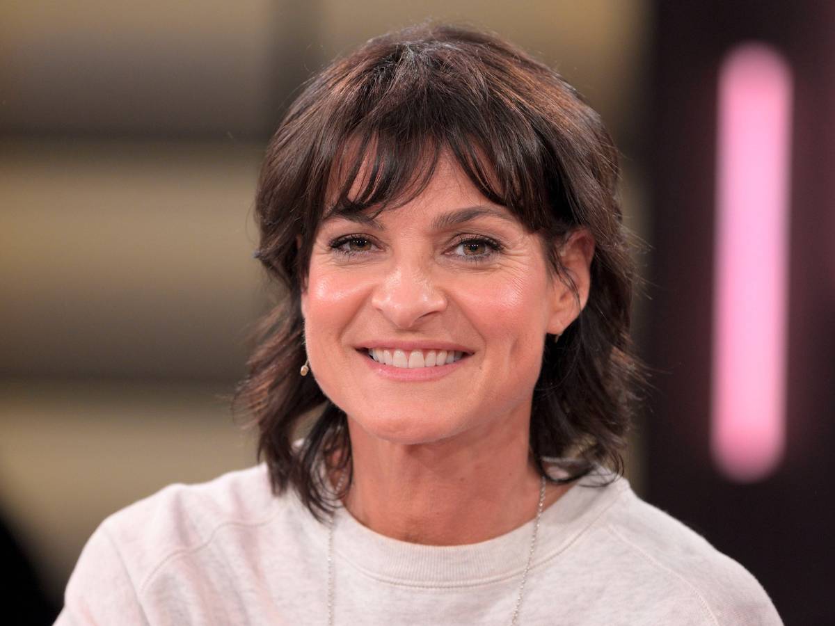 Moderatorin Marlene Lufen bei der Aufzeichnung des „Kölner Treff“ am 17. November 2023.