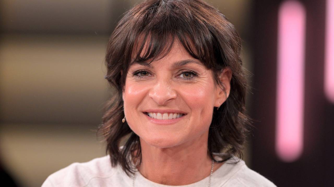 Moderatorin Marlene Lufen bei der Aufzeichnung des „Kölner Treff“ am 17. November 2023.