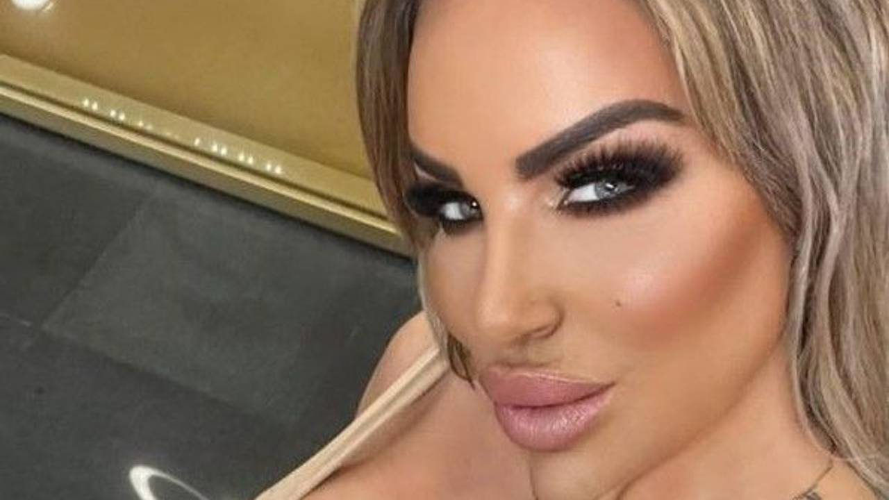 Gina-Lisa Lohfink, hier auf einem Instagram-Selfie, das sie im Februar 2024 auf ihrem Instagram-Account hochgeladen hat, war 2017 Kandidatin im Dschungelcamp bei RTL. Als sie durch GNTM im TV bekannt wurde, war sie für ihre Freundschaft zu Mitkandidatin Sarah Knappik bekannt. Doch inzwischen hat sie längst eine neue beste Freundin an ihrer Seite.