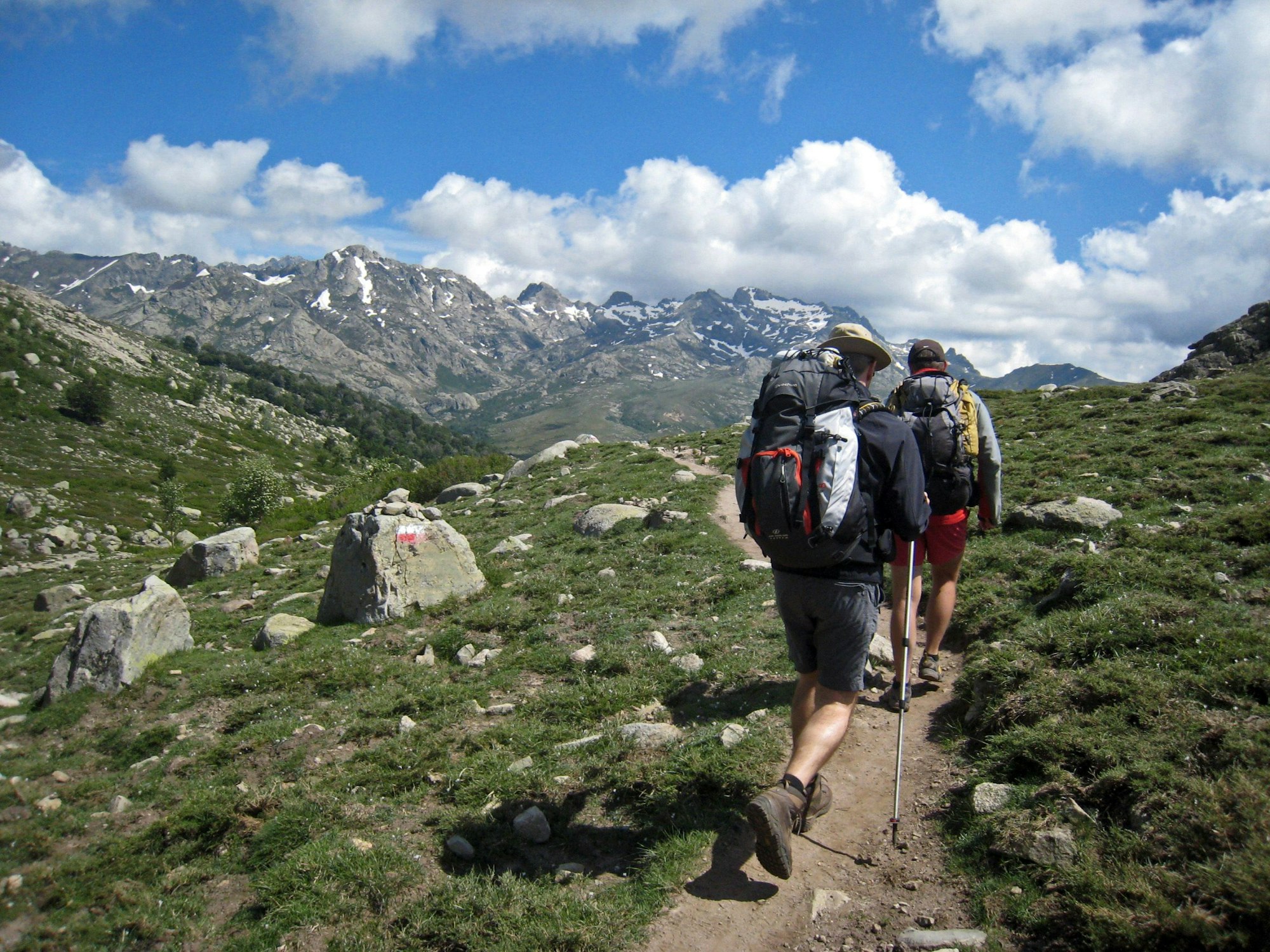 Der Fernwanderweg GR 20 führt über 200 Kilometer mitten durch Korsika.