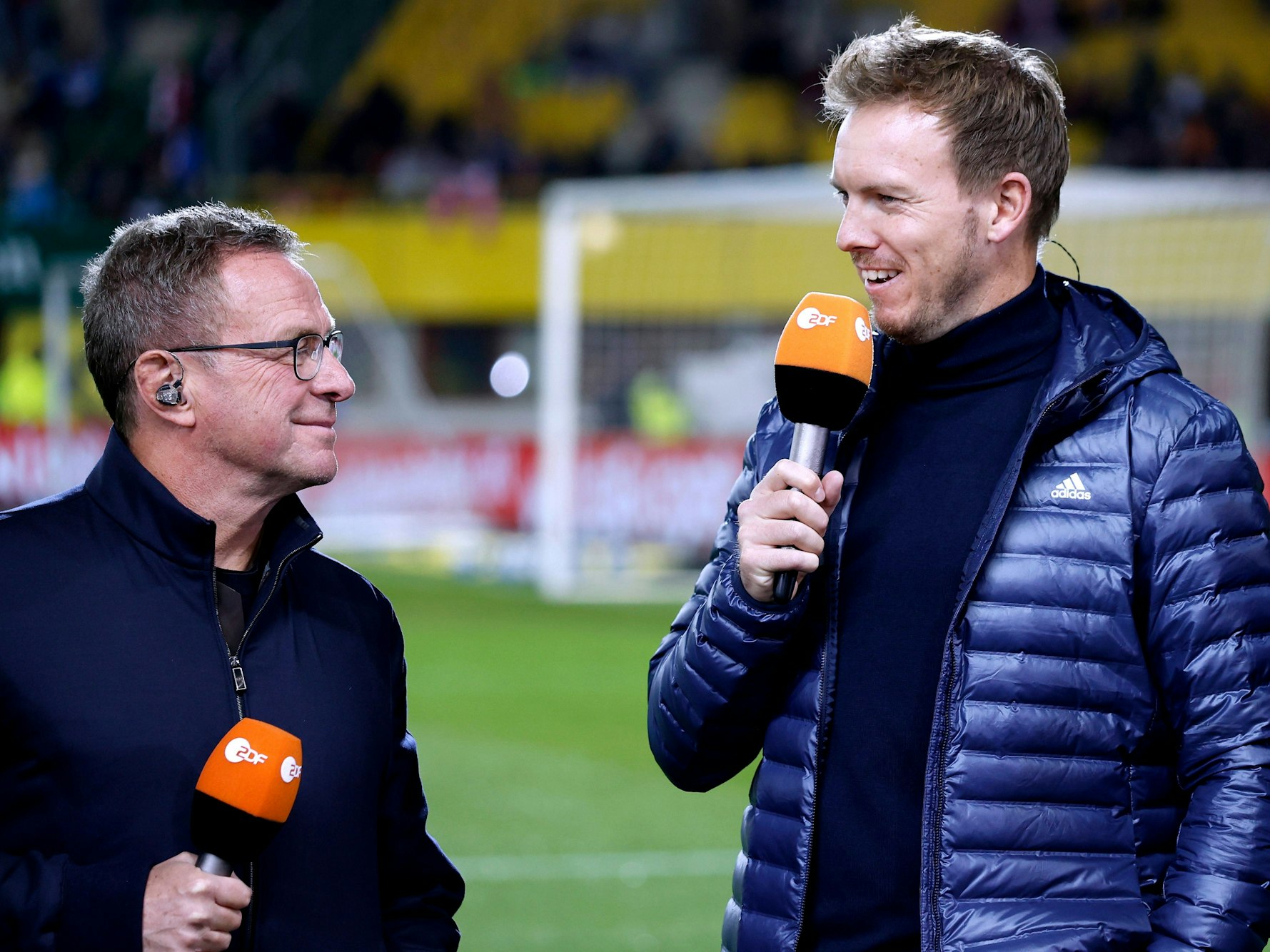 Ralf Rangnick im ZDF-Interview neben dem deutschen Nationaltrainer Julian Nagelsmann