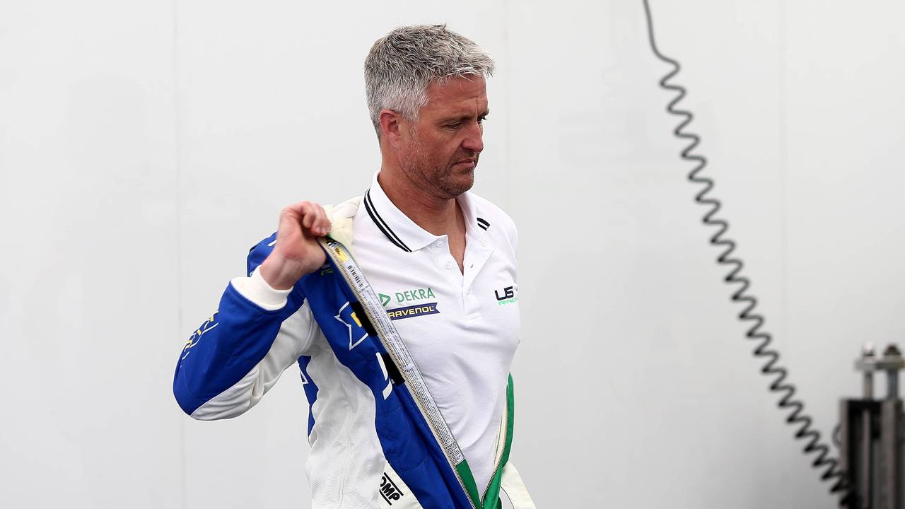 Ralf Schumacher schlüpft am 16. August 2024 noch einmal in den Rennanzug, geht gemeinsam mit Sohn David auf die Rennstrecke.