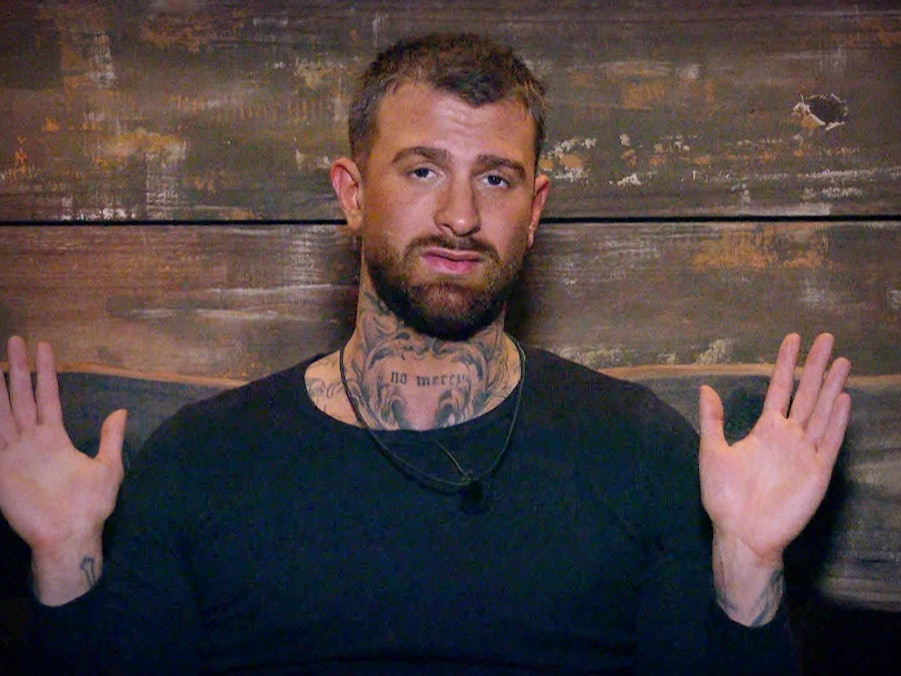 Das Foto zeigt Gigi Birofio an Tag 3 des Sommer-Dschungelcamps im Dschungeltelefon.