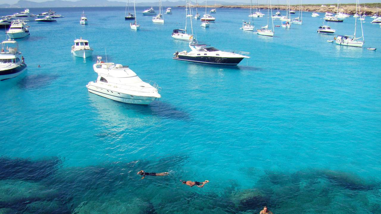 Die Badebucht Cala Saona gehört zu den schönsten auf Formentera.