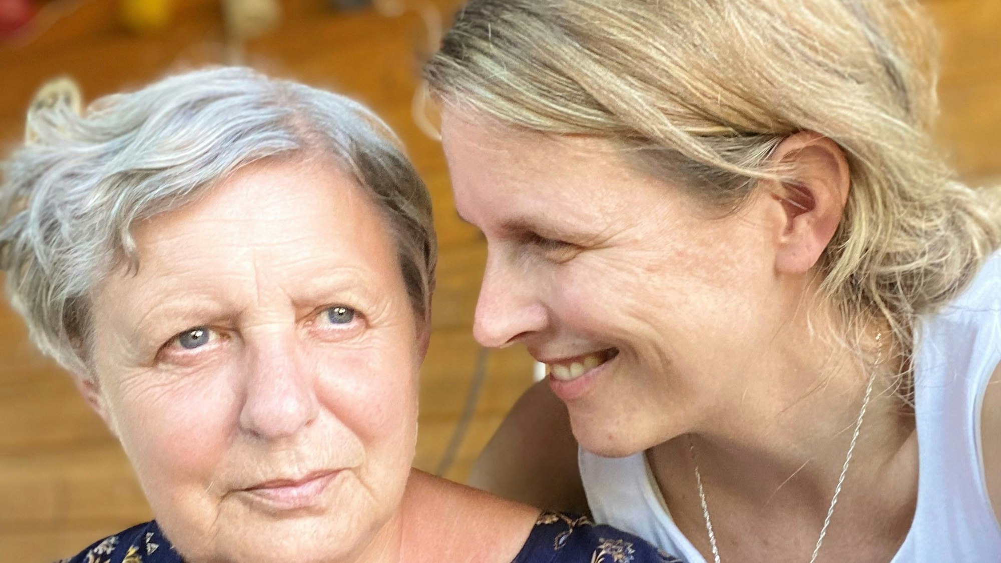 Peggy Elfmann mit Mutter