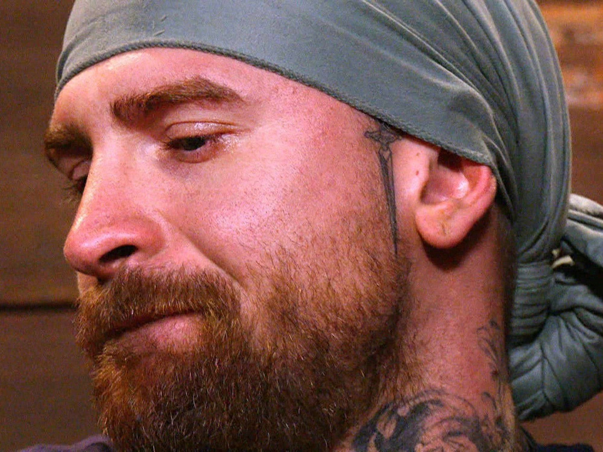 Gigi Birofio wird im Dschungeltelefon emotional.