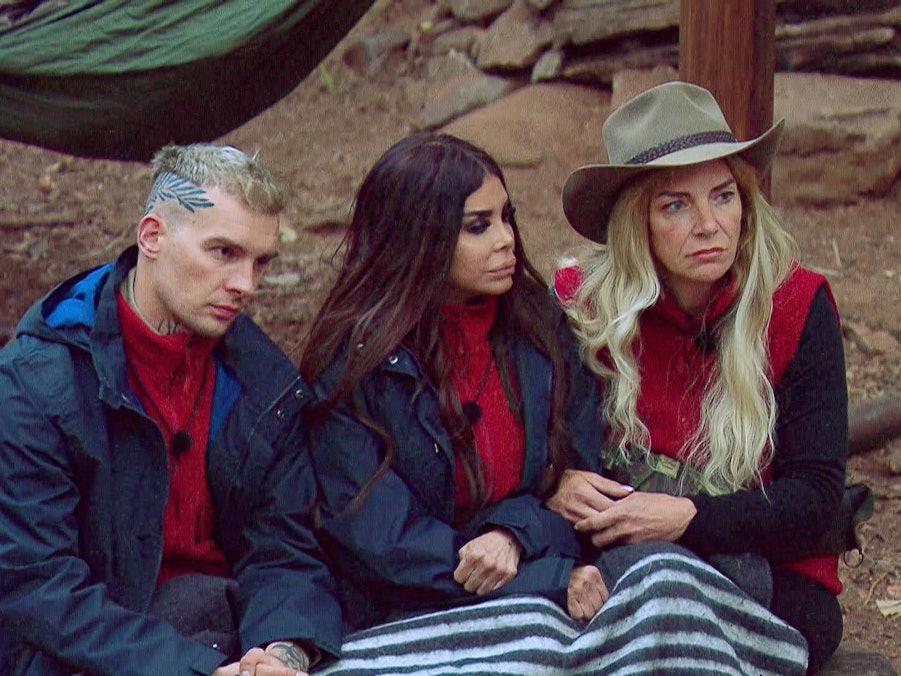 Eric Stehfest, Kader Loth und Daniela Büchner im Legenden-Dschungel von RTL.