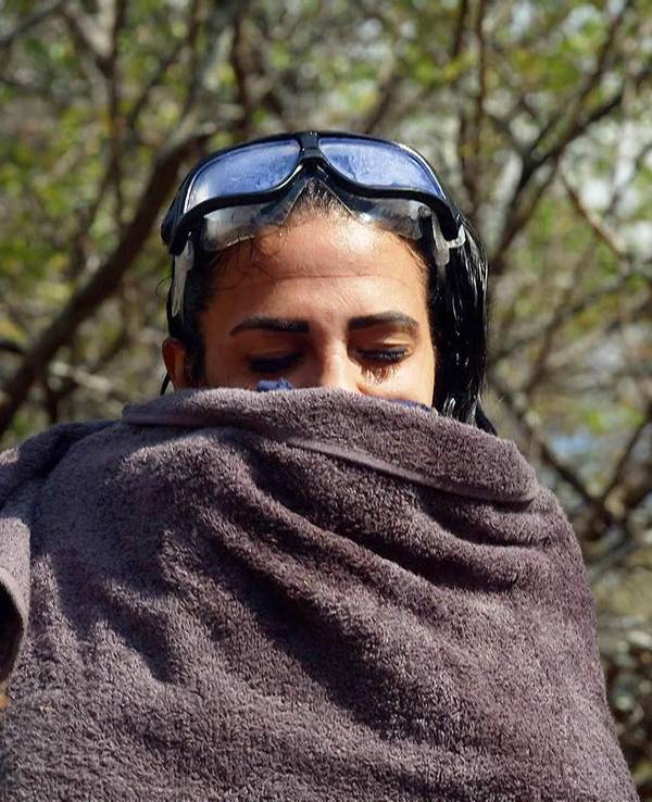 Elena Miras hat Angst, nach einer versemmelten Dschungelprüfung das Camp verlassen zu müssen.