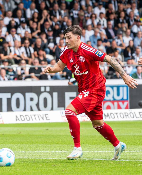 Dawid Kownacki bei seinem ersten Auftriit mit der Fortuna am 25. August 2024 beim den SSV Ulm.