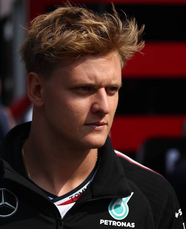 Mick Schumacher am 25. August 2024 beim Rennen der Formel 1 als Testfahrer von Mercedes.