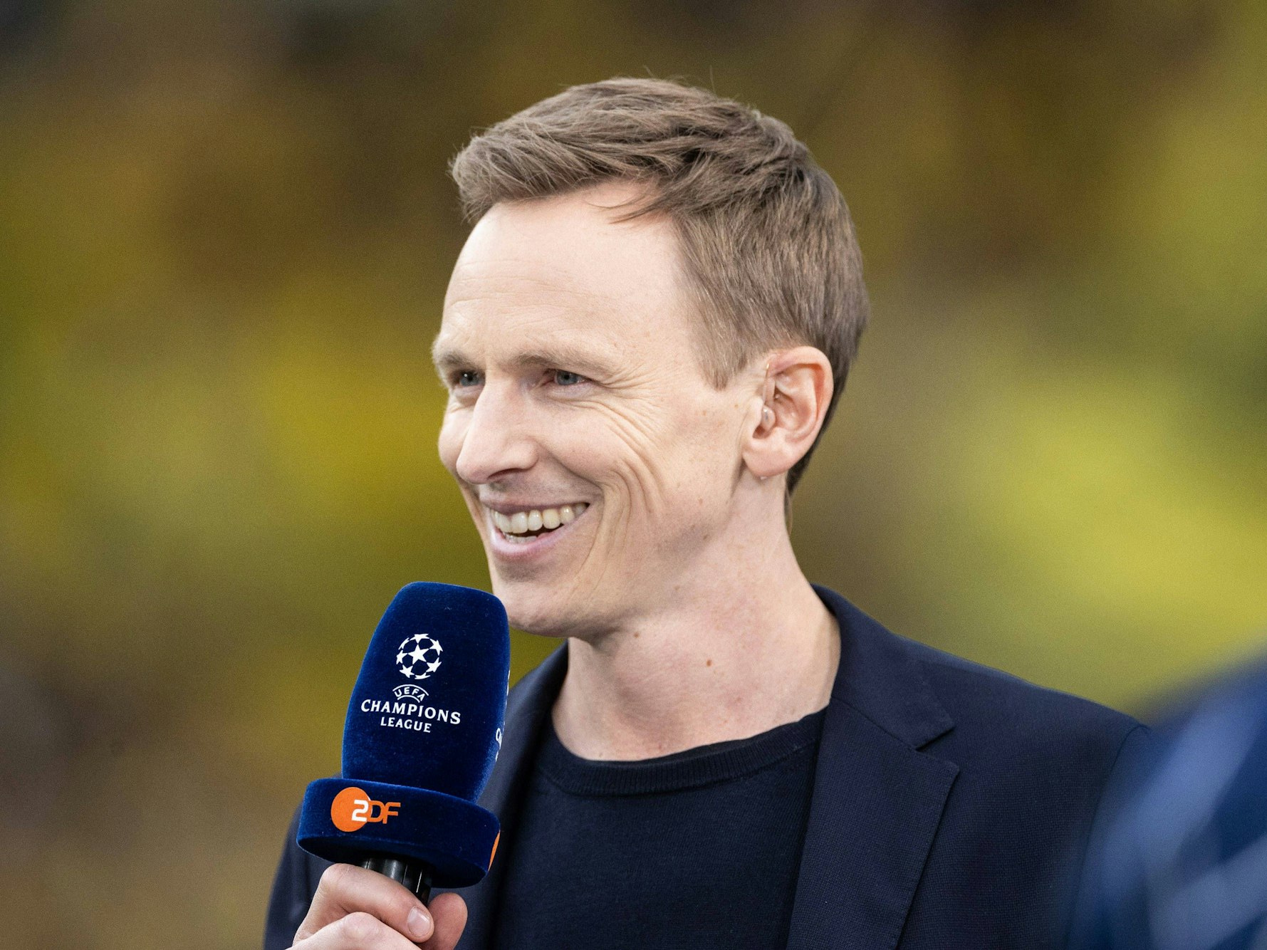 ZDF-Moderator Jochen Breyer bei einer TV-Übertragung.