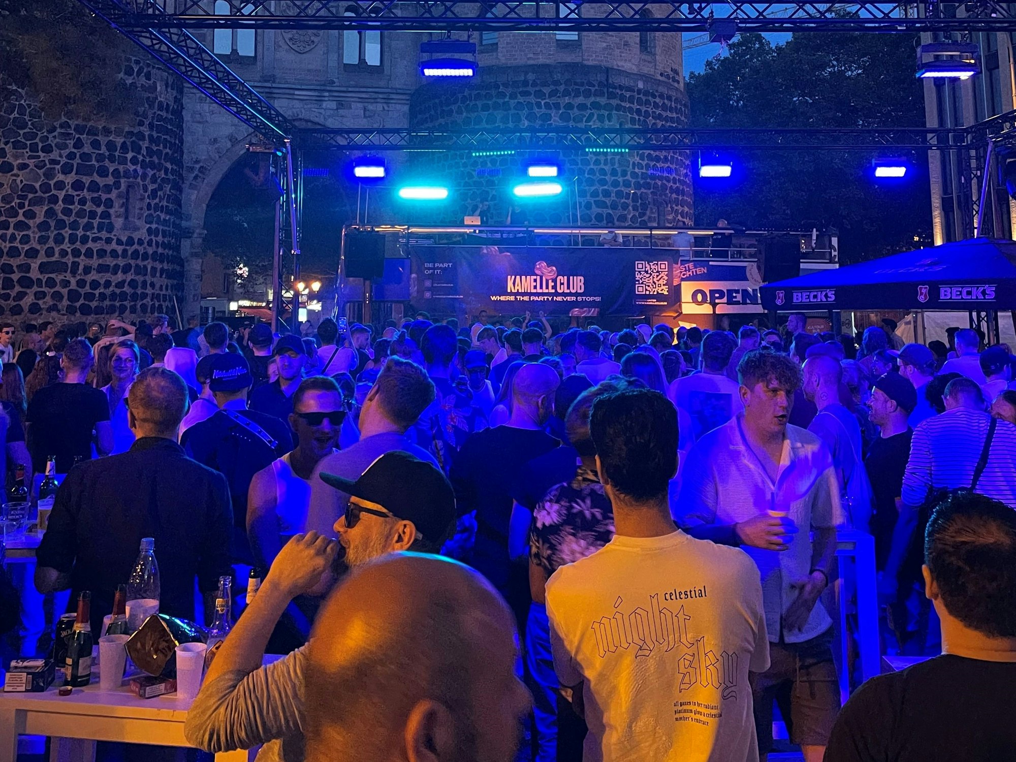 Rudolfplatz beim KamelleClub.