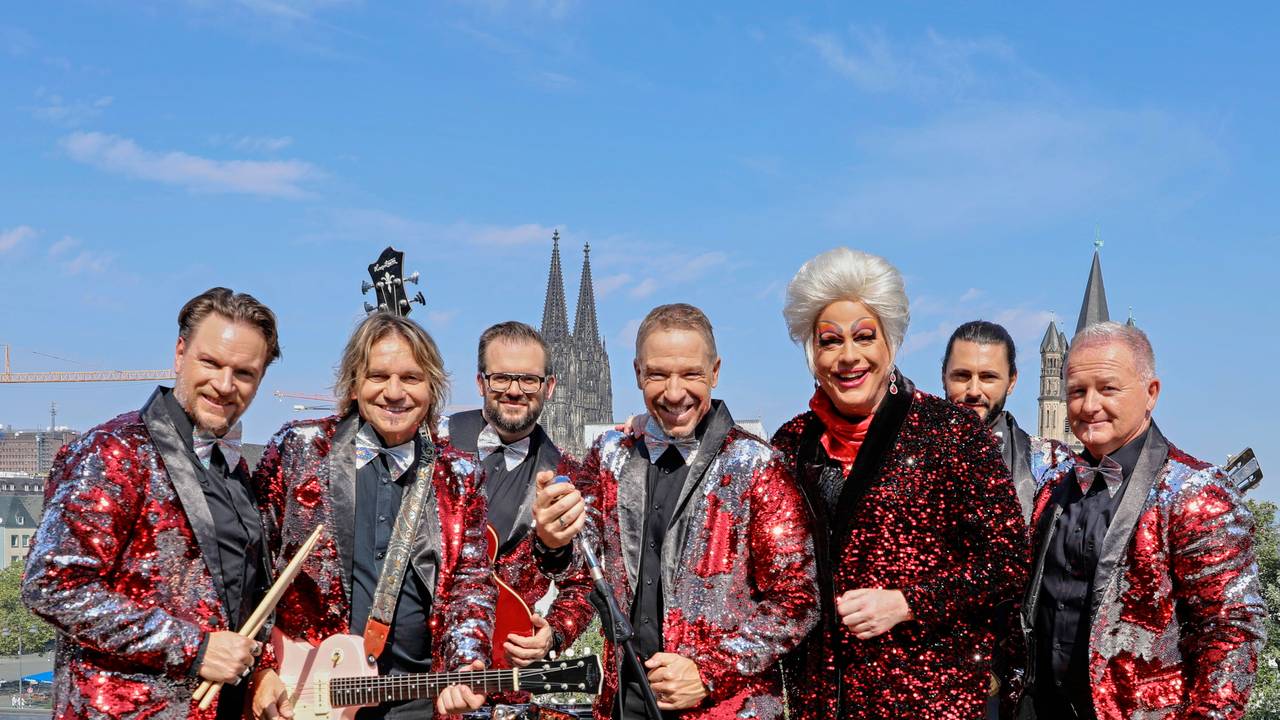 Die Höhner mit Ken Reise beim Video-Dreh.