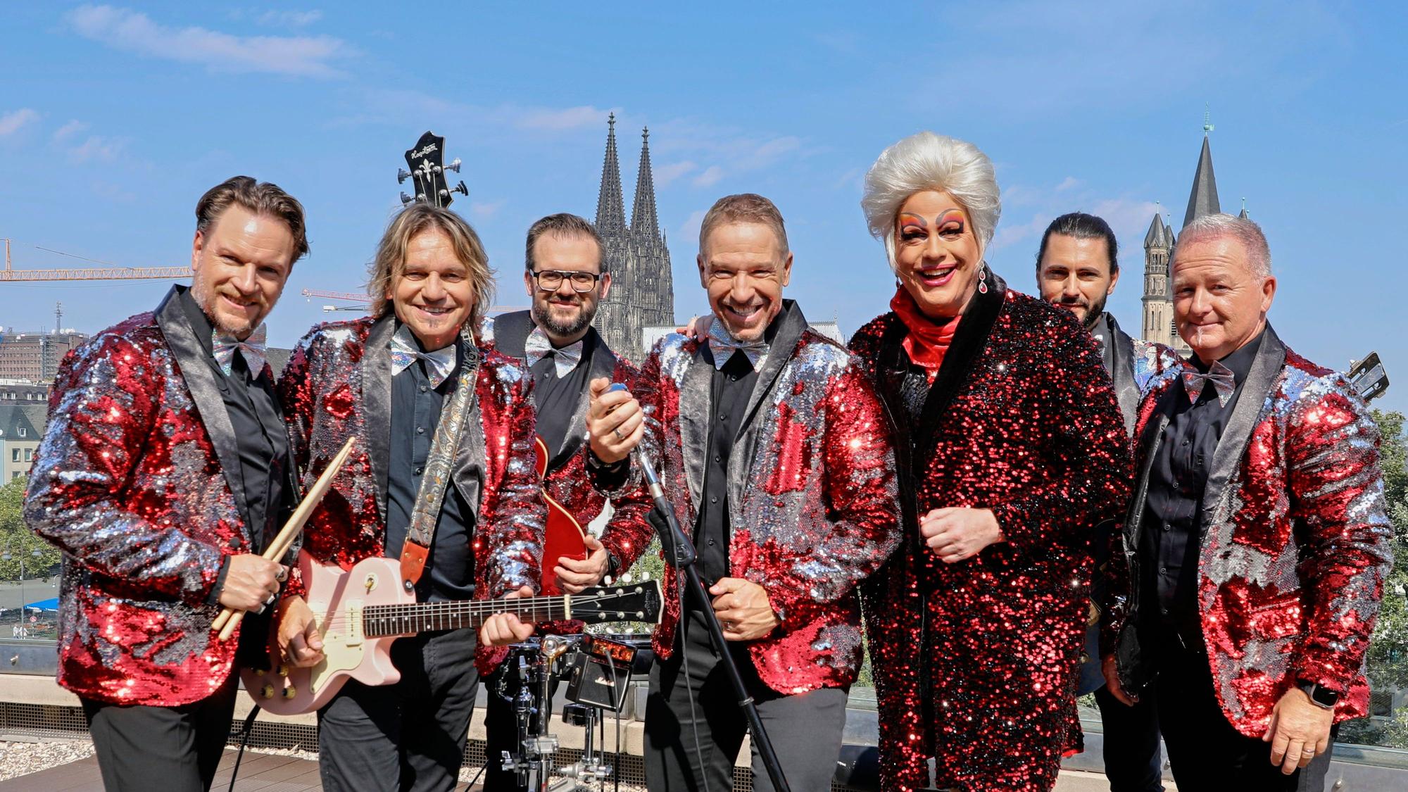 Die Höhner mit Ken Reise beim Video-Dreh.