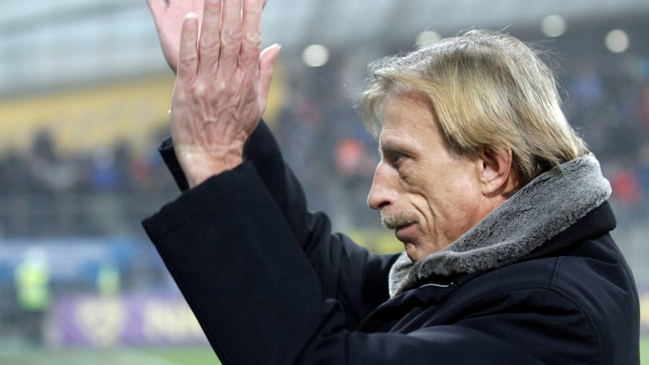 Christoph Daum in Aktion als Trainer.