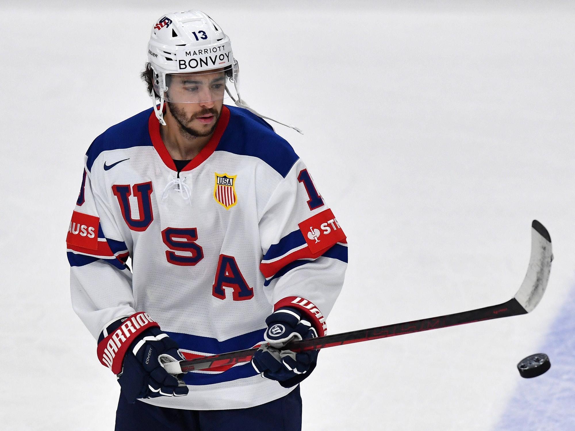 NHL-Profi Johnny Gaudreau, hier am 23. Mai bei der Eishockey-WM gegen Tschechien, ist am Donnerstag (29. August 2024) bei einem Unfall ums Leben gekommen.