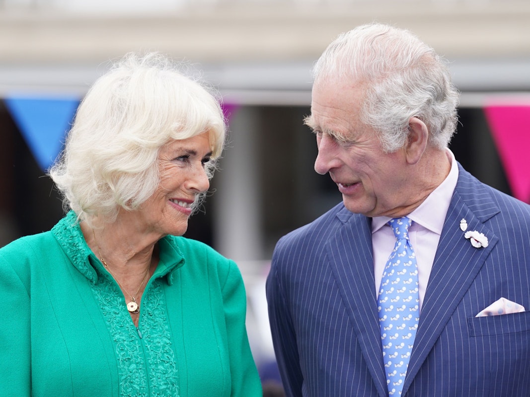 Jahrzehntelang durften Camilla und Charles ihre Liebe nicht leben. Jetzt sind sie zusammen glücklich – und das hoffentlich noch viele Jahre.