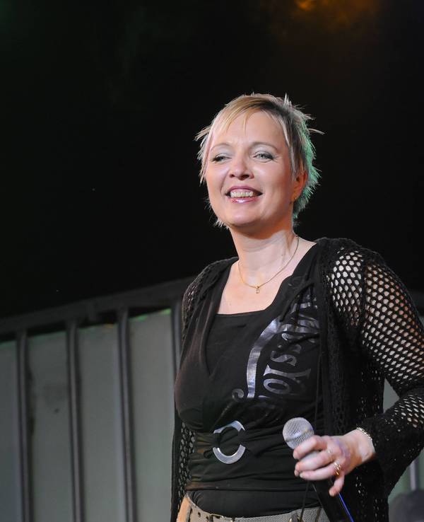Die Sängerin Michaela Ahlrichs-Wedig, bekannt als Ela auf einem Foto von März 2009.