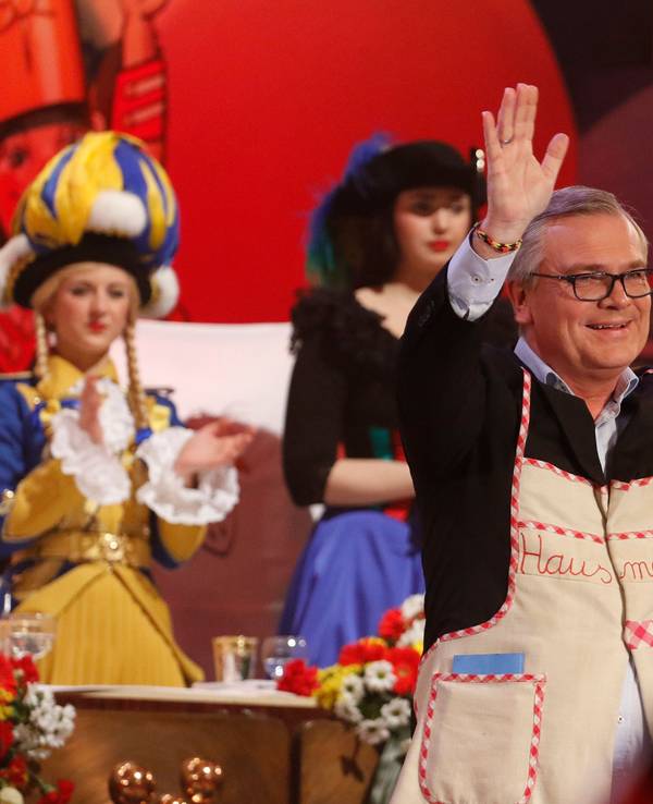 Jürgen Beckers beim Karnevals-Auftritt in der Bütt.