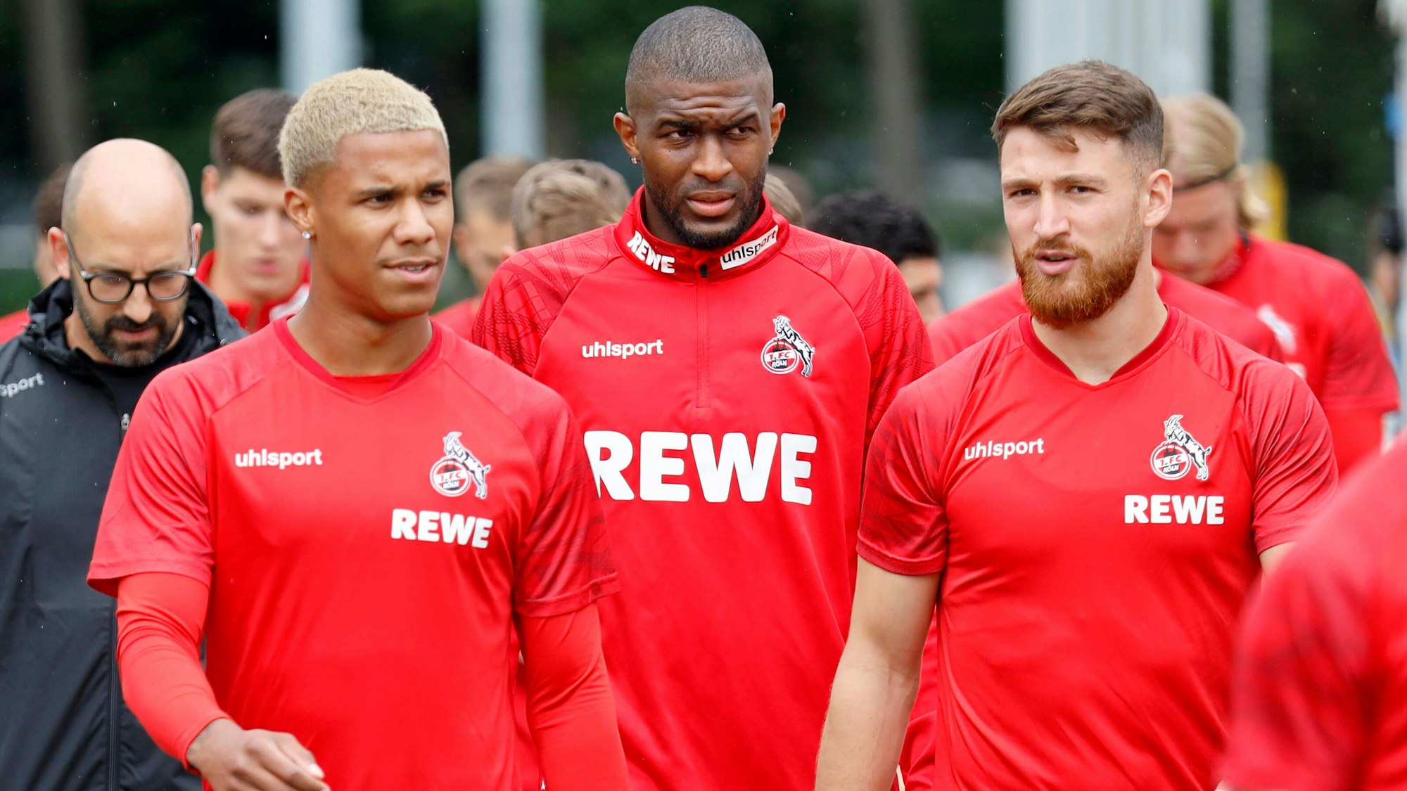 Ismail Jakobs, Anthony Modeste und Salih Özcan beim Trainingsauftakt des 1. FC Köln in Vorbereitung auf die Bundesligasaison 2021/22.