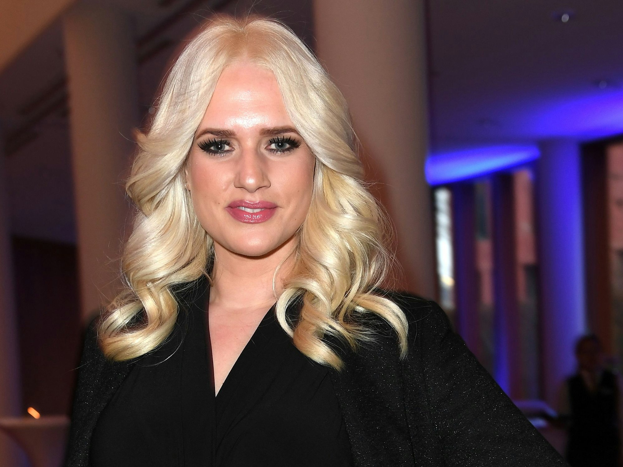 Sarah Knappik nimmt am 08.02.2017 in Berlin am Auftaktempfang zur 67. Berlinale der Produzentenallianz anlässlich des 150. Geburtstags von Carl Laemmle in Landesvertretung Baden-Württemberg teil.