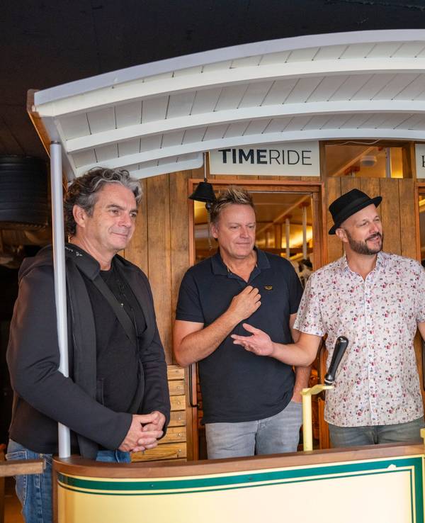 Die Bläck Fööss sind jetzt bei Time Ride zu sehen.