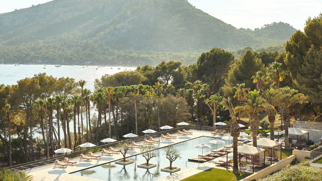 Das neue „Fours Season Formentor“ hat auf Mallorca geöffnet und gilt als luxuriösestes Hotel Spaniens.