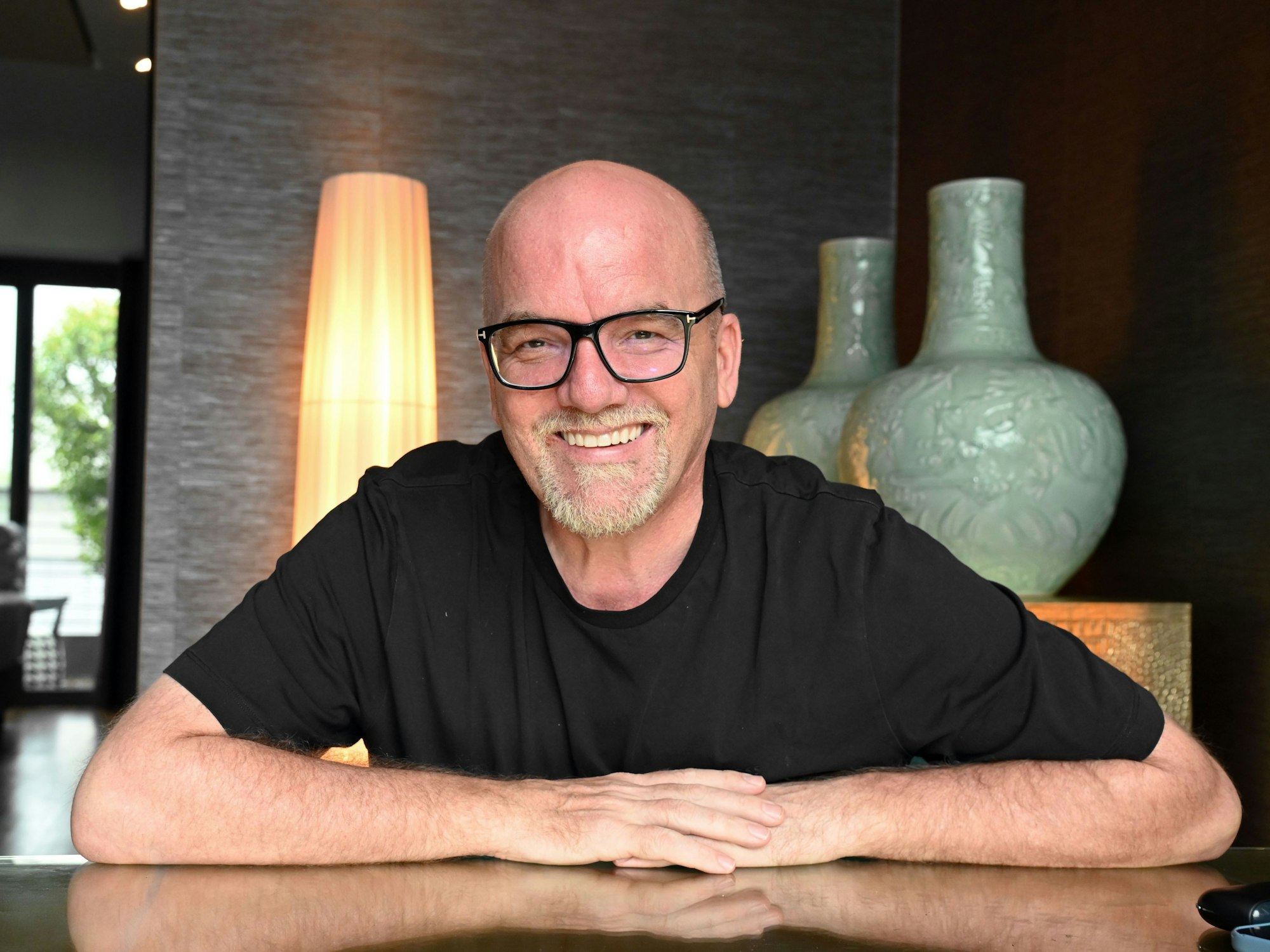 Interview mit DJ Ötzi im Savoy Hotel.