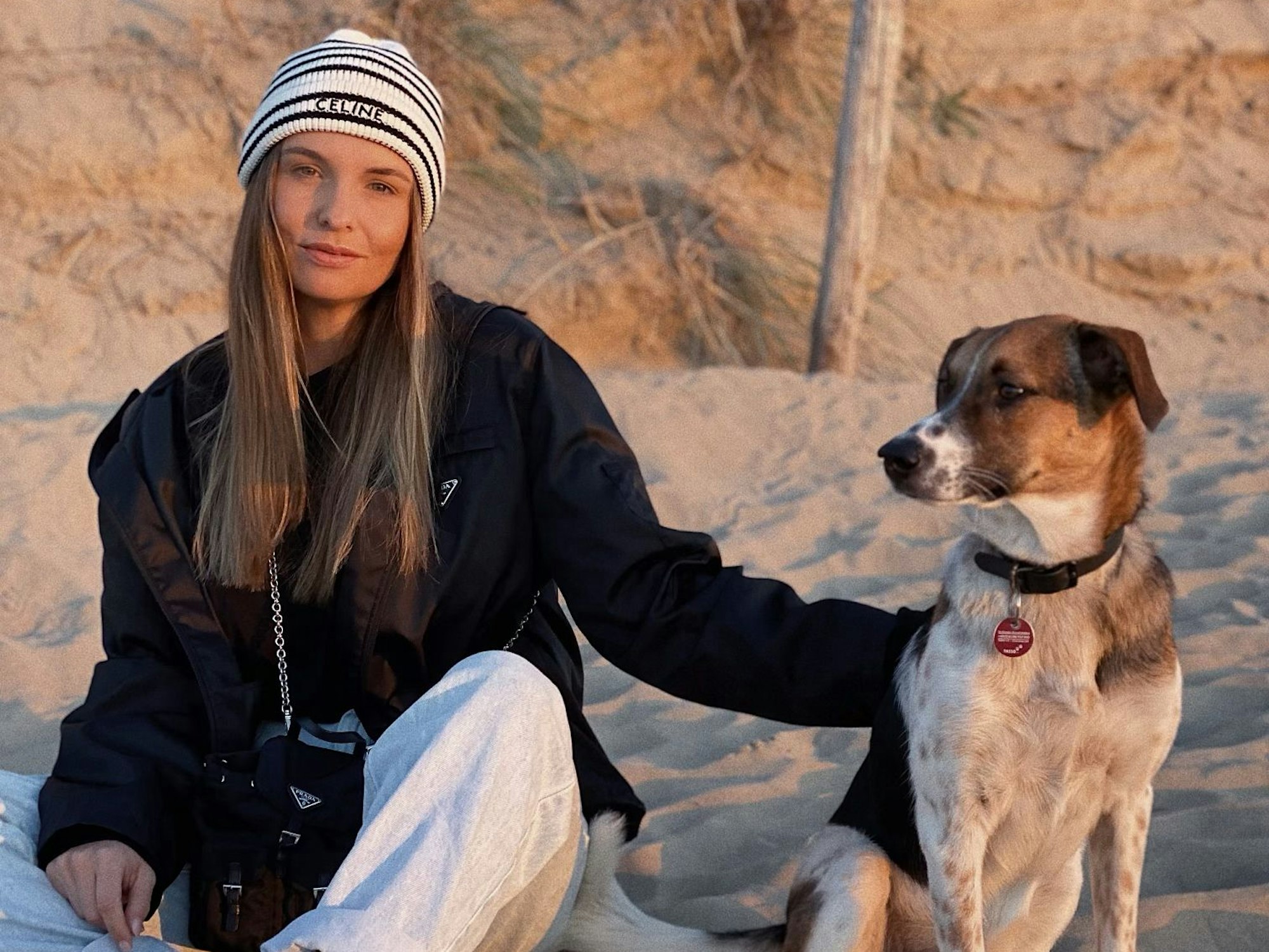 Moderatorin Laura Wontorra und Hund Milo gibt es nur im Doppelpack.