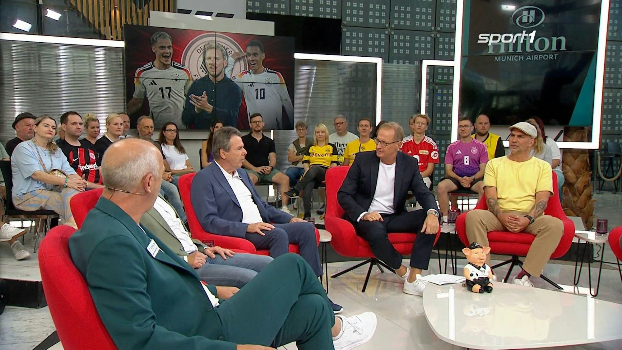 Die „Doppelpass“-Runde am Sonntag (8. September 2024) mit Mario Basler, Heribert Bruchhagen, Florian König und Markus Babbel.