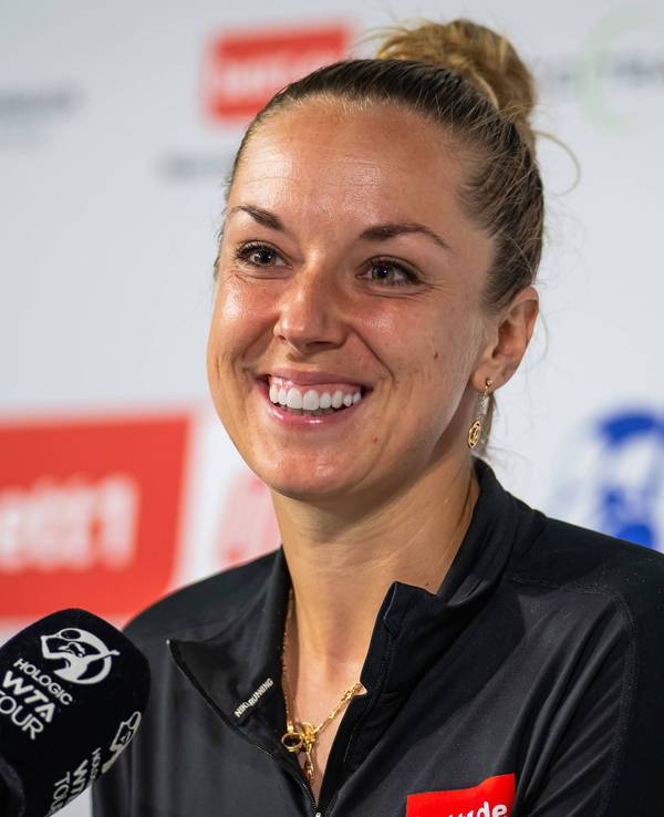 Sabine Lisicki am 19. Juni 2023 auf einer Pressekonferenz.