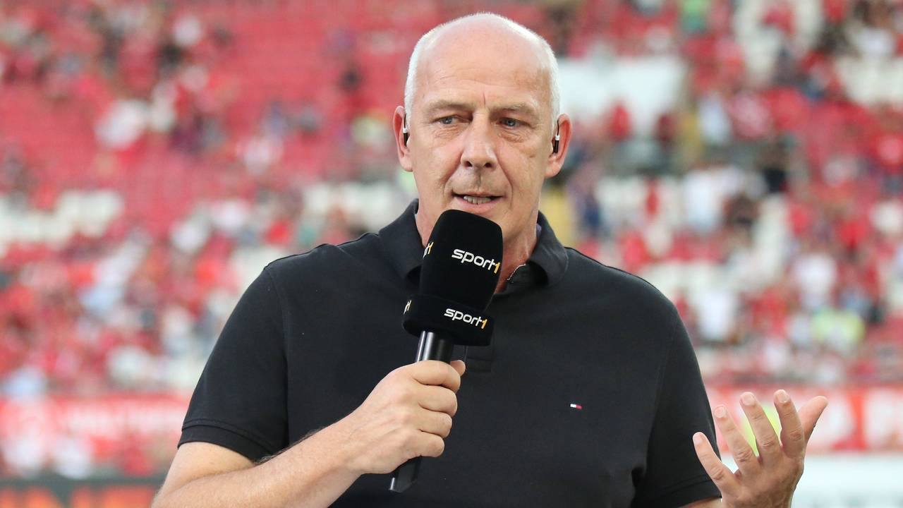 Mario Basler bei seinem Auftritt als TV-Experte zum Spiel zwischen Kaiserslautern und Hertha BSC.