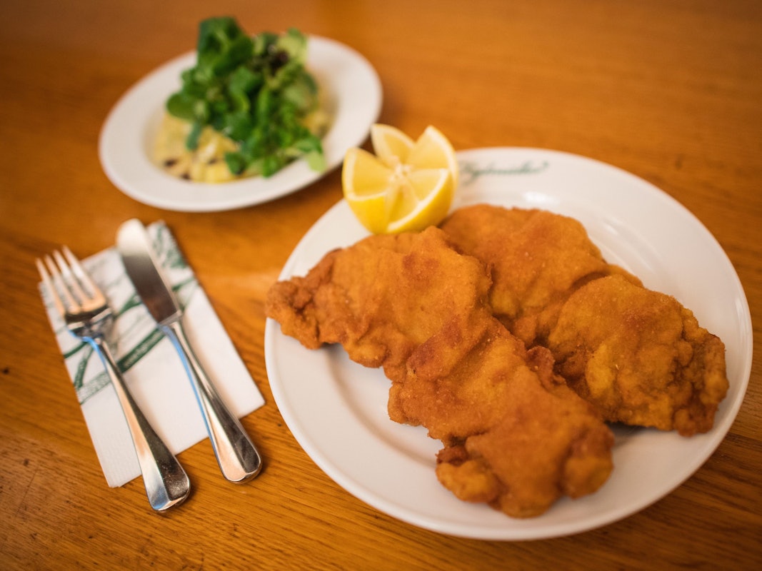 Unter anderem gehörten Schnitzel zum Angebot in der „Speisekammer“ (Symbolfoto).