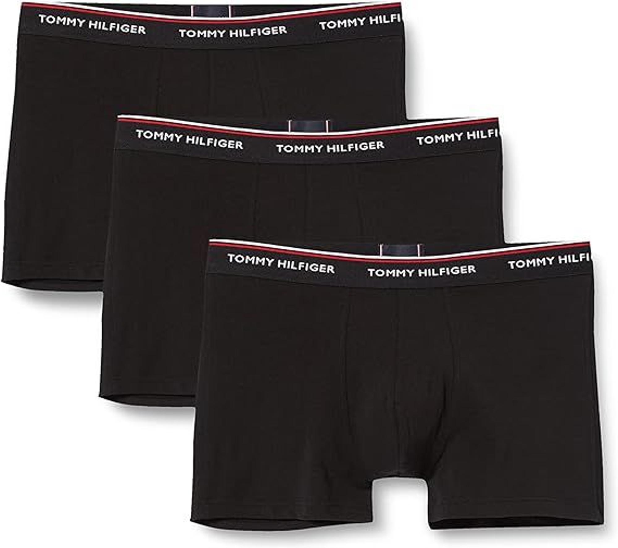 Auf dem Bild ist einer 3er Pack Boxershorts von Tommy Hilfiger in der Farbe schwarz zu sehen.