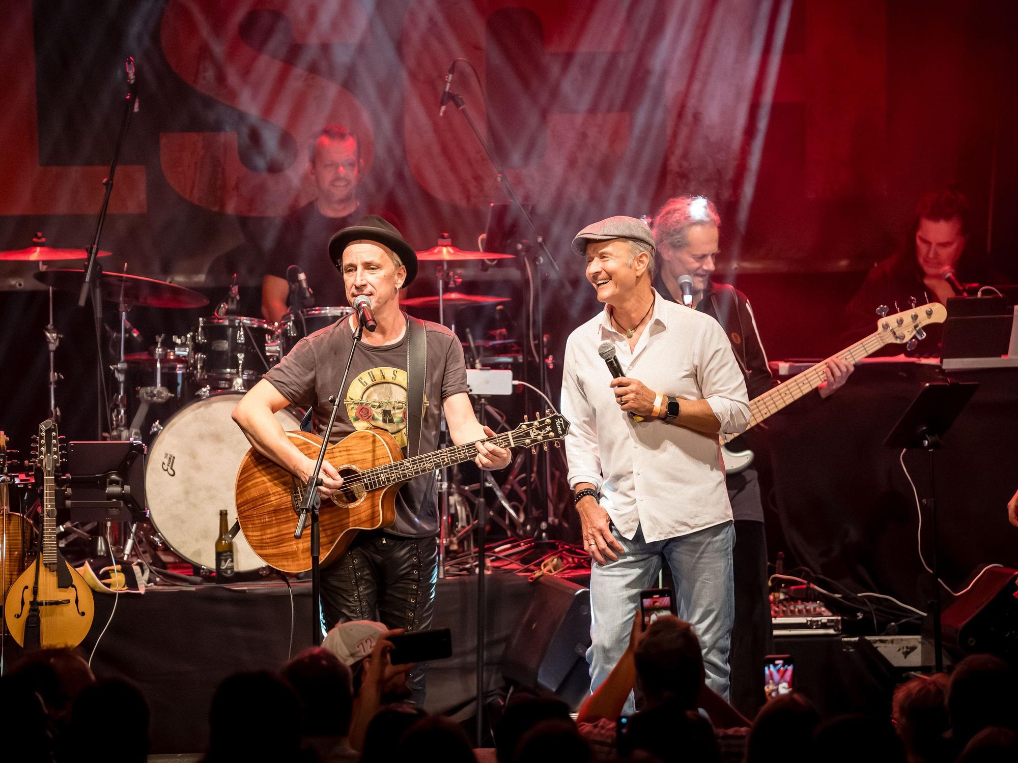 Frank Reudenbach mit Stefan Knittler.