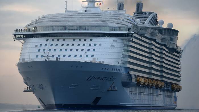 Das Kreuzfahrtschiff Harmony of the Seas der Reederei Royal Caribbean.