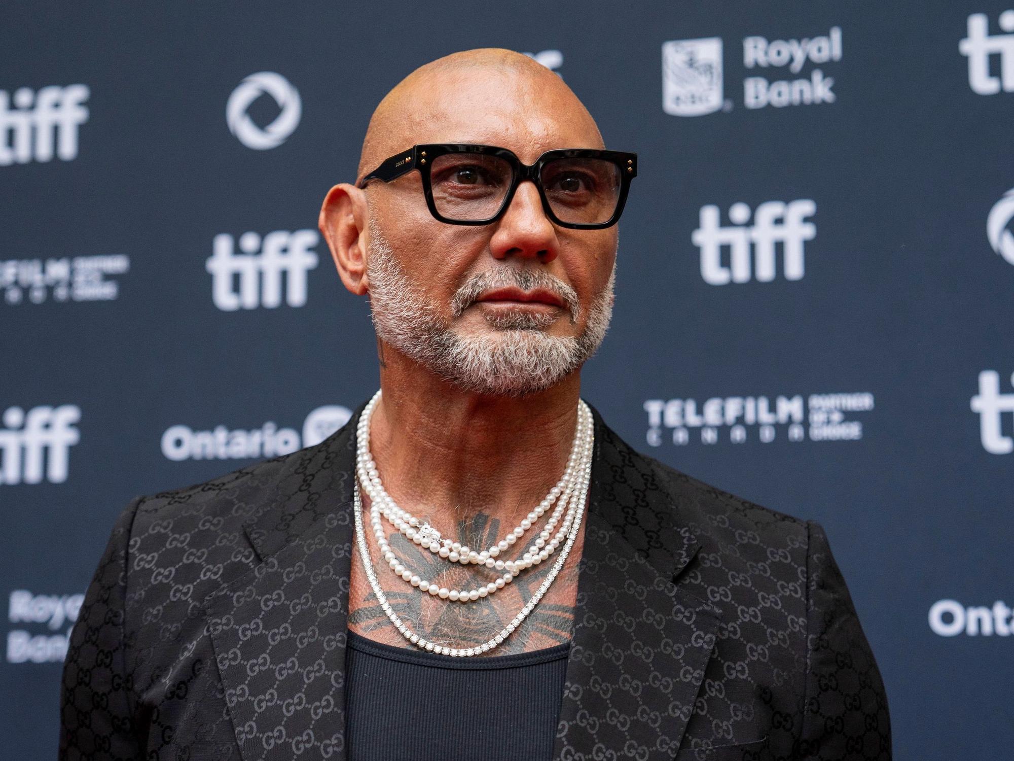 Dave Bautista am 6. September 2024 in Toronto auf dem Roten Teppich bei der Premiere des Films „The Last Showgirl“.