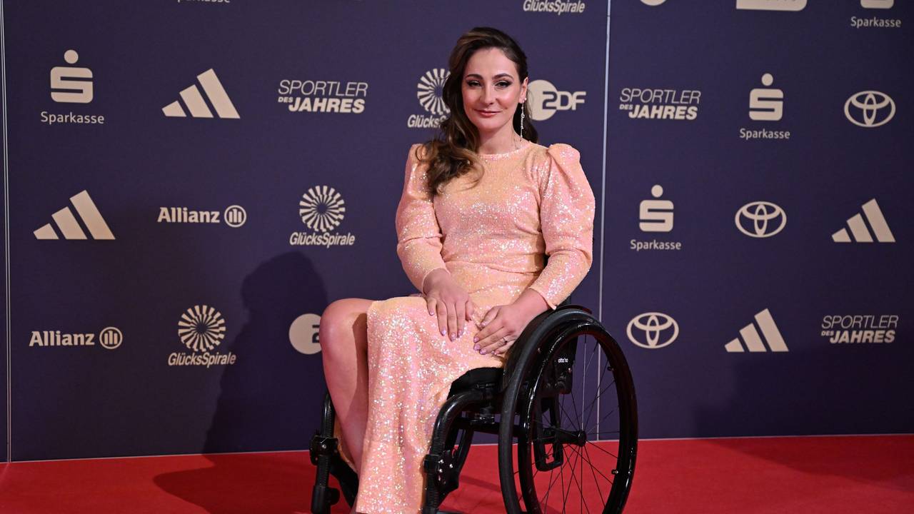 Die frühere Radsportlerin Kristina Vogel bei einer Gala auf dem roten Teppich.