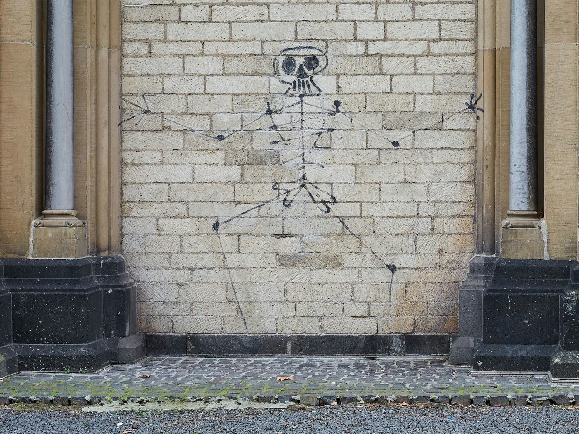 Das Skelett-Graffiti von Harald Naegeli