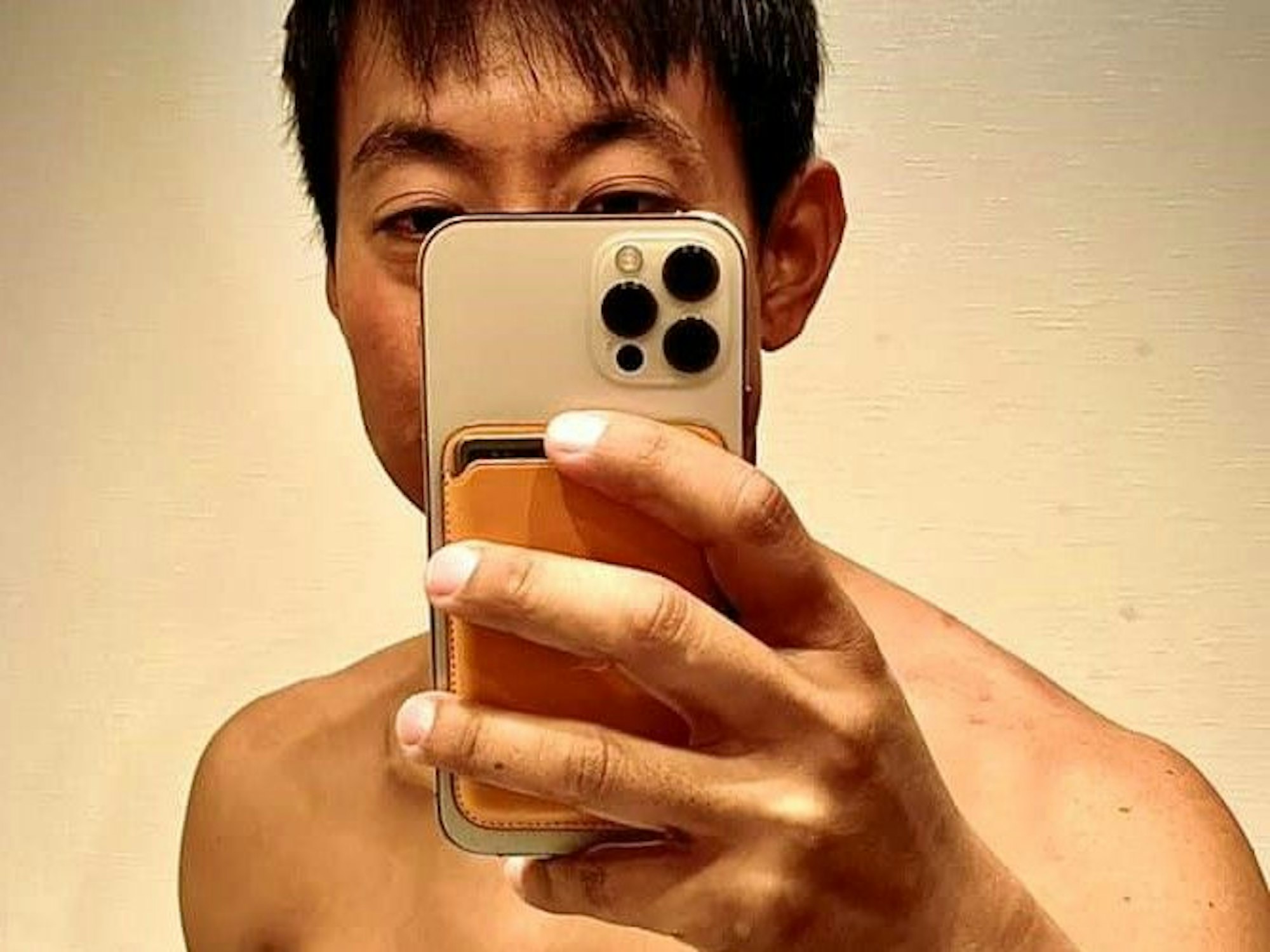 Ein japanischer Vater behauptet, er habe in den letzten 12 Jahren jeden Tag 30 Minuten geschlafen und dadurch seine Lebenserwartung verdoppelt.