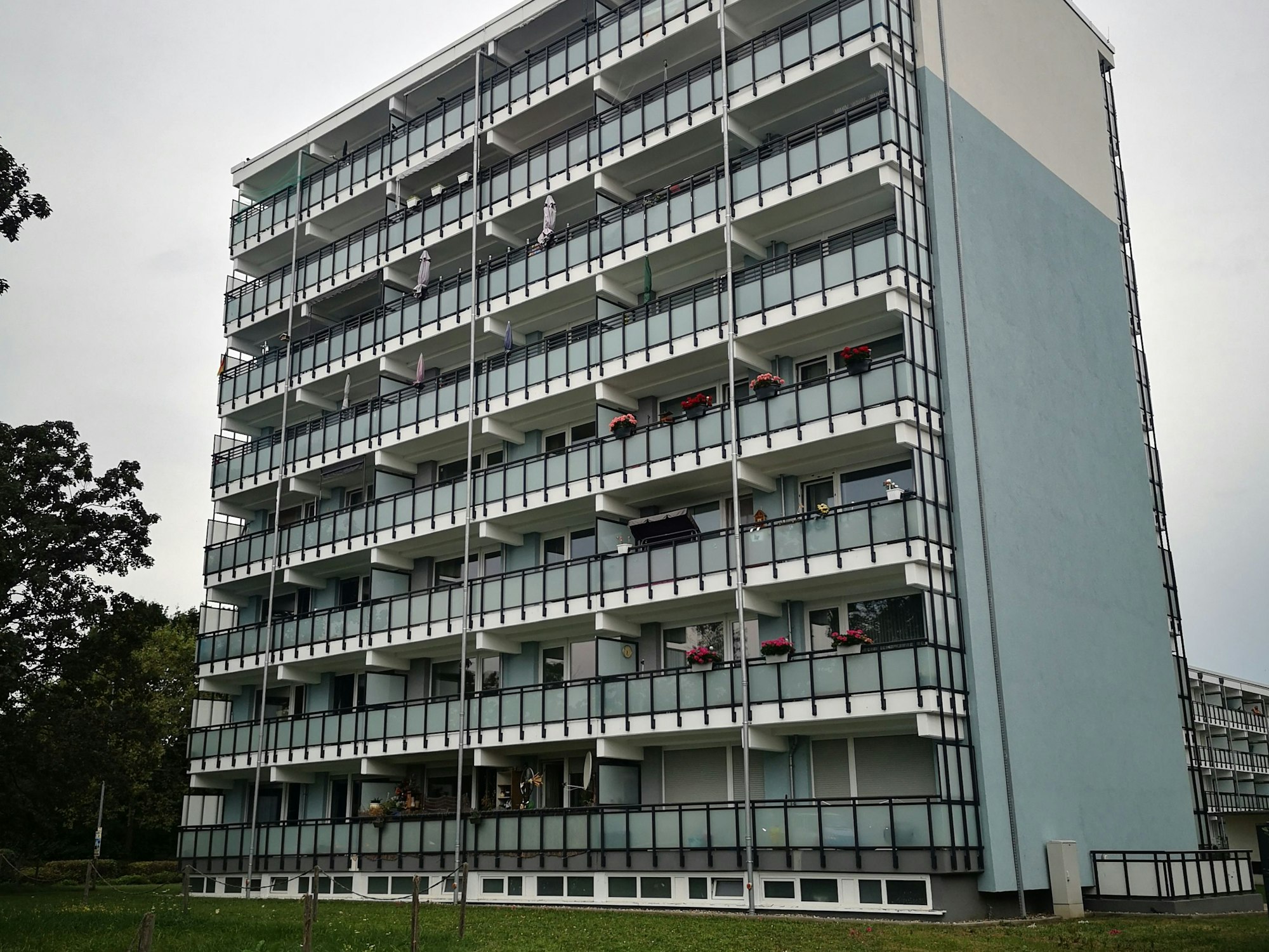 In diesem Haus in Wesseling soll seit Monaten ein schwerer Rohrbruch herrschen.